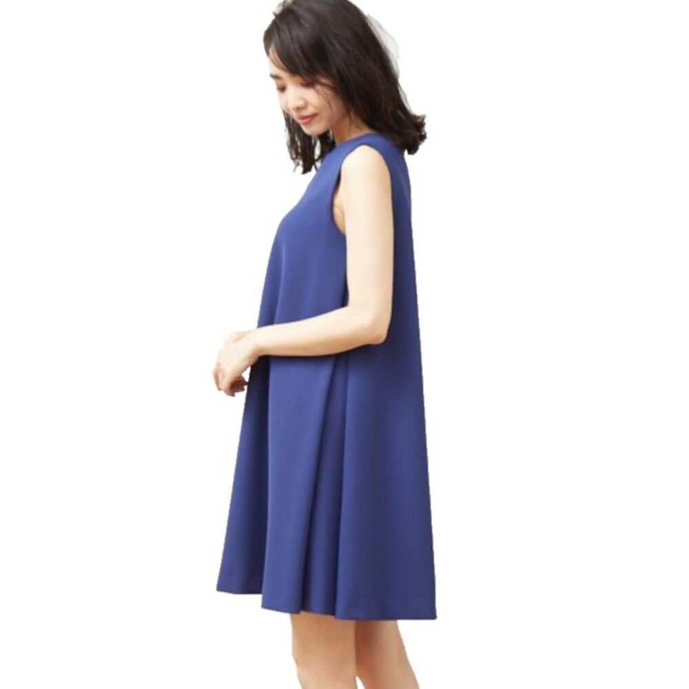 UNIQLO Women’s Stretch Sleeveless A-Line Dress size M Ponte Knit Knee Length
